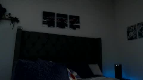 karinakummings online show from November 23, 10:59 am