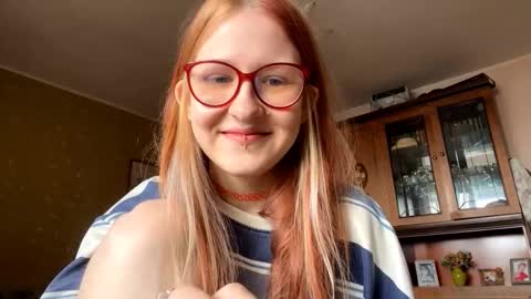 Karina online show from February 15, 7:51 am