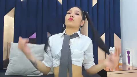 Snapshot of karinasexyhot69 chatting on September 17, 5:31 am karinasexyhot69 online show from September 17, 5:31 am