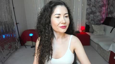 KarinaSweeety online show from December 18, 9:04 am