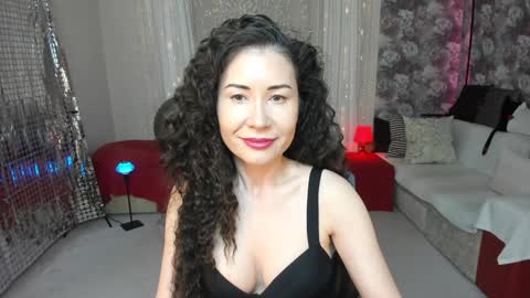 KarinaSweeety online show from December 26, 12:27 pm
