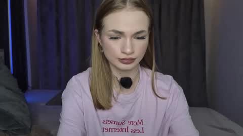 karinchik544 online show from November 12, 12:49 pm