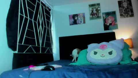 KARINNA  RAVEN online show from September 18, 10:01 pm