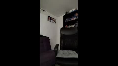 KARINNA  RAVEN online show from March 10, 12:15 am