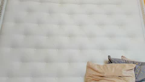 KARISSIA online show from October 9, 7:06 am