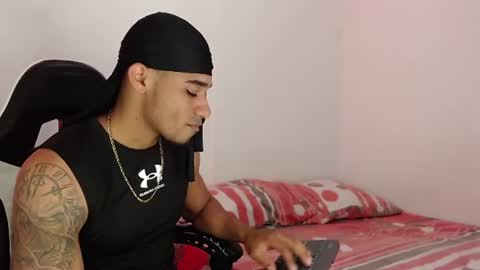karl_jensennxx online show from July 28, 5:03 am