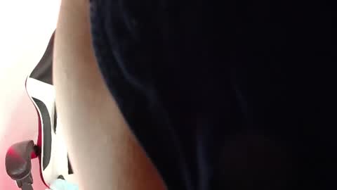 karl_jensennxx online show from July 29, 5:05 am