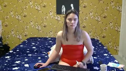 Snapshot of karla318103 chatting on March 7, 5:18 am Karla online show from March 7, 5:18 am
