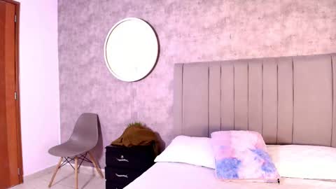 Karla online show from September 28, 7:30 pm