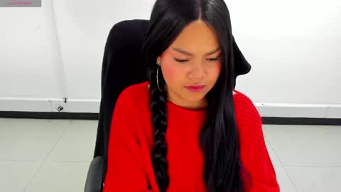 karla_cg online show from April 30, 8:57 pm