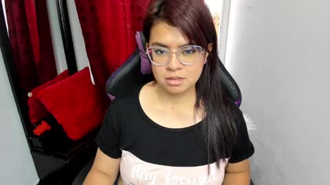 karla chains online show from February 4, 10:45 pm