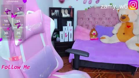 Snapshot of karla_cutee1 chatting on February 11, 5:34 am karla online show from February 11, 5:34 am