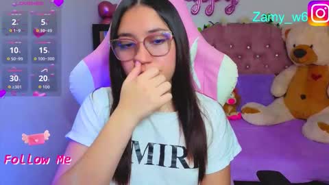 Snapshot of karla_cutee1 chatting on March 12, 5:46 am karla online show from March 12, 5:46 am