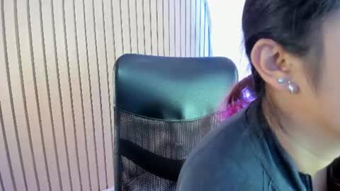 Snapshot of karla_gonzaless chatting on June 21, 11:57 am Karla Gonzaless online show from June 21, 11:57 am