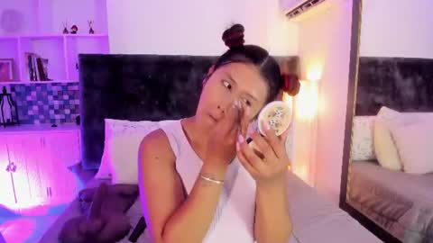 Snapshot of karla_gonzaless chatting on July 4, 7:09 pm Karla Gonzaless online show from July 4, 7:09 pm