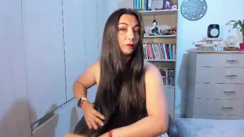 Karla  online show from June 16, 10:40 am
