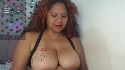 Snapshot of karla_rodriguez0 chatting on February 28, 4:52 pm Karla online show from February 28, 4:52 pm