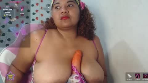 Snapshot of karla_rodriguez0 chatting on March 7, 4:15 pm Karla online show from March 7, 4:15 pm