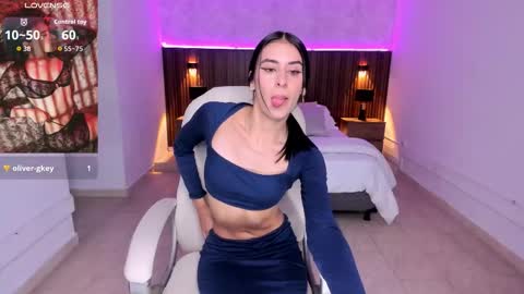 Karlaa  online show from November 25, 11:10 am