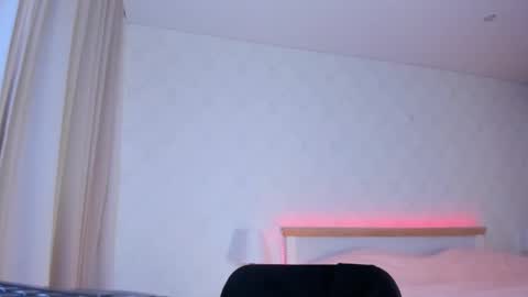 Snapshot of karli_grei chatting on December 5, 5:17 pm karli_grei online show from December 5, 5:17 pm