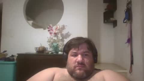karlmagnus19 online show from May 12, 4:09 am