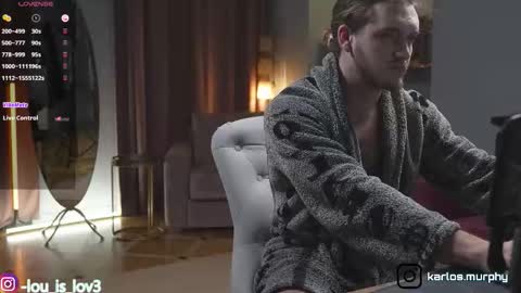 Karlos and Louis online show from November 18, 3:45 am