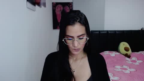 Karlis online show from October 25, 1:24 am