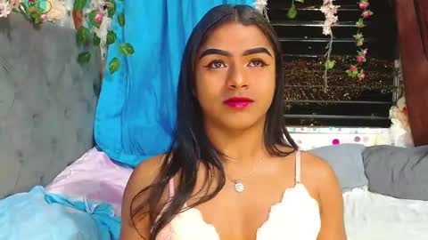 Snapshot of karly_coffe chatting on February 22, 4:13 am KARLY. online show from February 22, 4:13 am