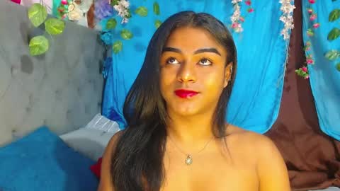 Snapshot of karly_coffe chatting on March 31, 10:37 am KARLY. online show from March 31, 10:37 am