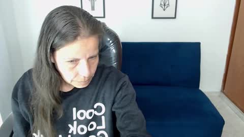KARLYE online show from December 10, 10:06 am