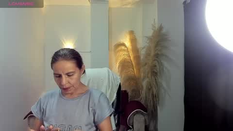 KARLYE online show from June 6, 3:33 am