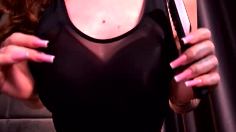 Snapshot of karmafoxx chatting on March 25, 4:07 am karmafoxx online show from March 25, 4:07 am