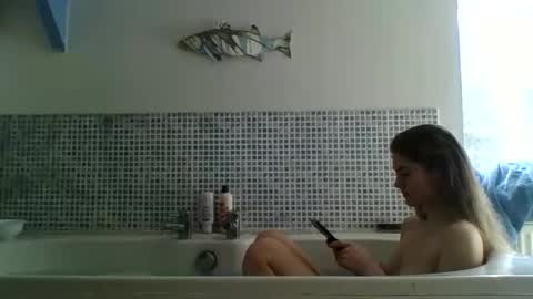 Snapshot of karmaqueen123 chatting on March 6, 11:17 am Karma Queen online show from March 6, 11:17 am