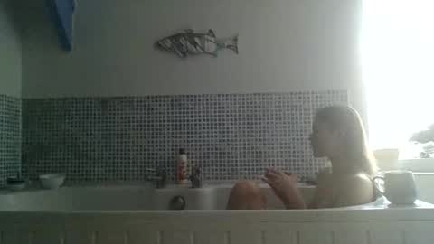 Snapshot of karmaqueen123 chatting on March 12, 10:21 am Karma Queen online show from March 12, 10:21 am