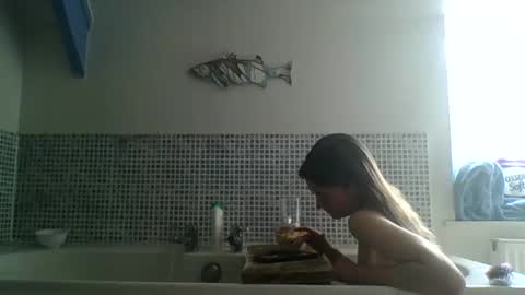 Snapshot of karmaqueen123 chatting on April 10, 11:37 am Karma Queen online show from April 10, 11:37 am