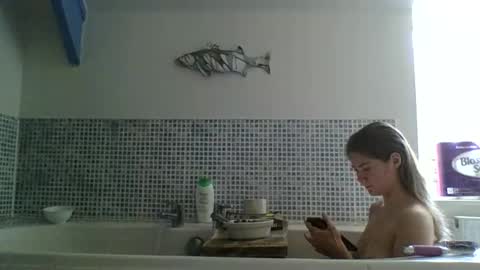 Snapshot of karmaqueen123 chatting on April 19, 8:35 am Karma Queen online show from April 19, 8:35 am