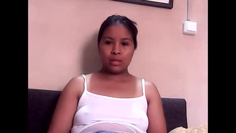Snapshot of karmellah chatting on April 4, 8:23 am Karmellah online show from April 4, 8:23 am
