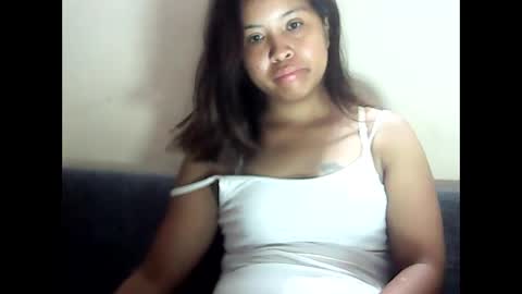 Snapshot of karmellah chatting on May 1, 1:32 am Karmellah online show from May 1, 1:32 am
