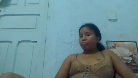 Snapshot of karmellah chatting on June 3, 3:28 pm Karmellah online show from June 3, 3:28 pm