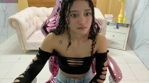 karol1_s online show from June 4, 3:01 am