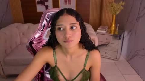 karol1_s online show from June 17, 3:09 am