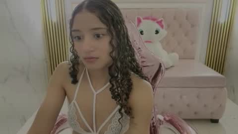 karol1_s online show from July 12, 3:08 am