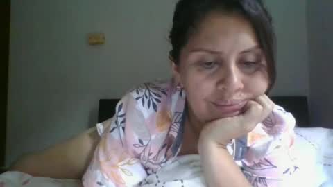 Snapshot of karol_gill chatting on December 2, 9:17 pm Karol online show from December 2, 9:17 pm