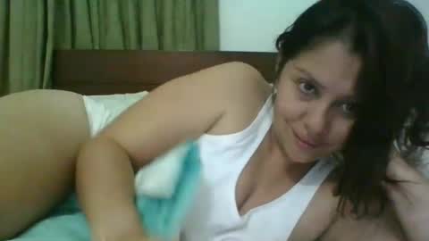 Snapshot of karol_gill chatting on December 12, 10:34 am Karol online show from December 12, 10:34 am