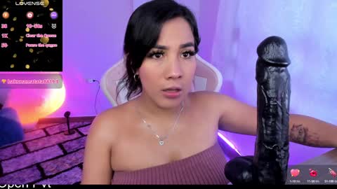 Snapshot of karol_ivonne chatting on December 10, 10:37 pm karol online show from December 10, 10:37 pm