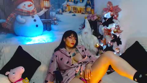 Karol Kenedy online show from December 4, 7:06 am