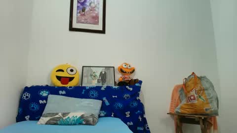    online show from February 1, 3:30 am