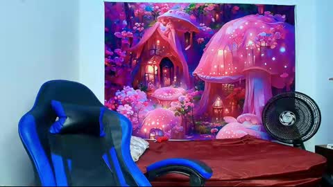    online show from November 21, 11:42 am