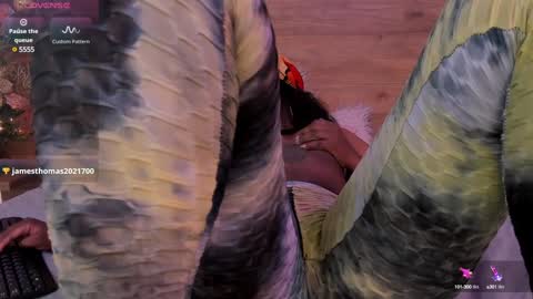 KAROL SCOTT online show from December 17, 12:01 am