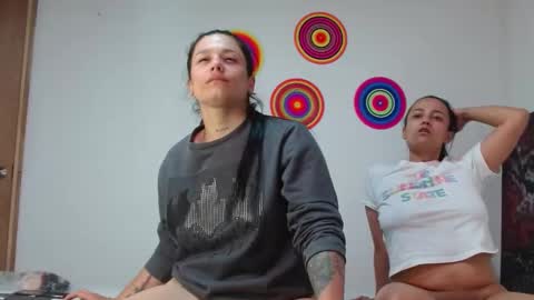 hot girls online show from December 16, 3:40 am